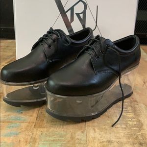 YRU Qloud 2091 Platform Shoes